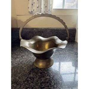 Vintage Brass Basket Ruffled Edge With Handle,  Trinket Dish, Ashtray, Decor
